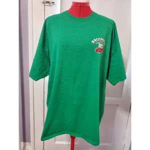 Brookfield Truck Wreckers Tee Shirt in Bright Green, Size 2XL Printed on Gildan